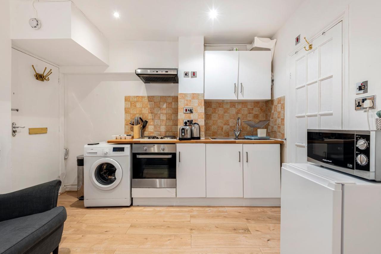 Beautiful Hyde Park Studio Flat Apartment ลอนดอน ภายนอก รูปภาพ